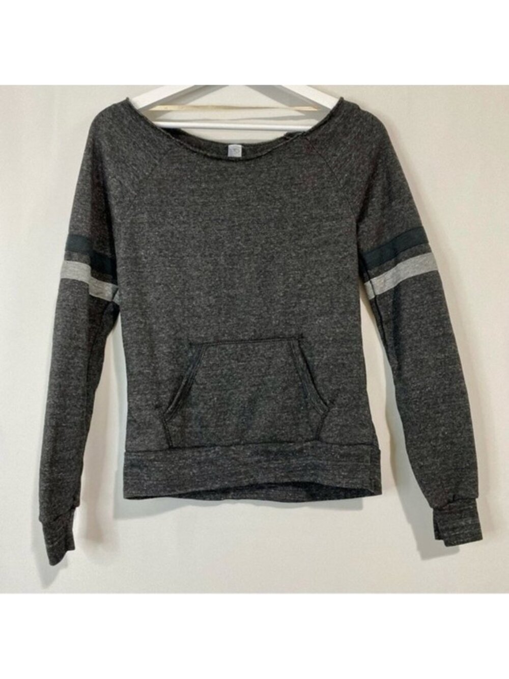 Alternative Earth Women’s Raw Neckline Front Pocket Sweatshirt Grey NWOT